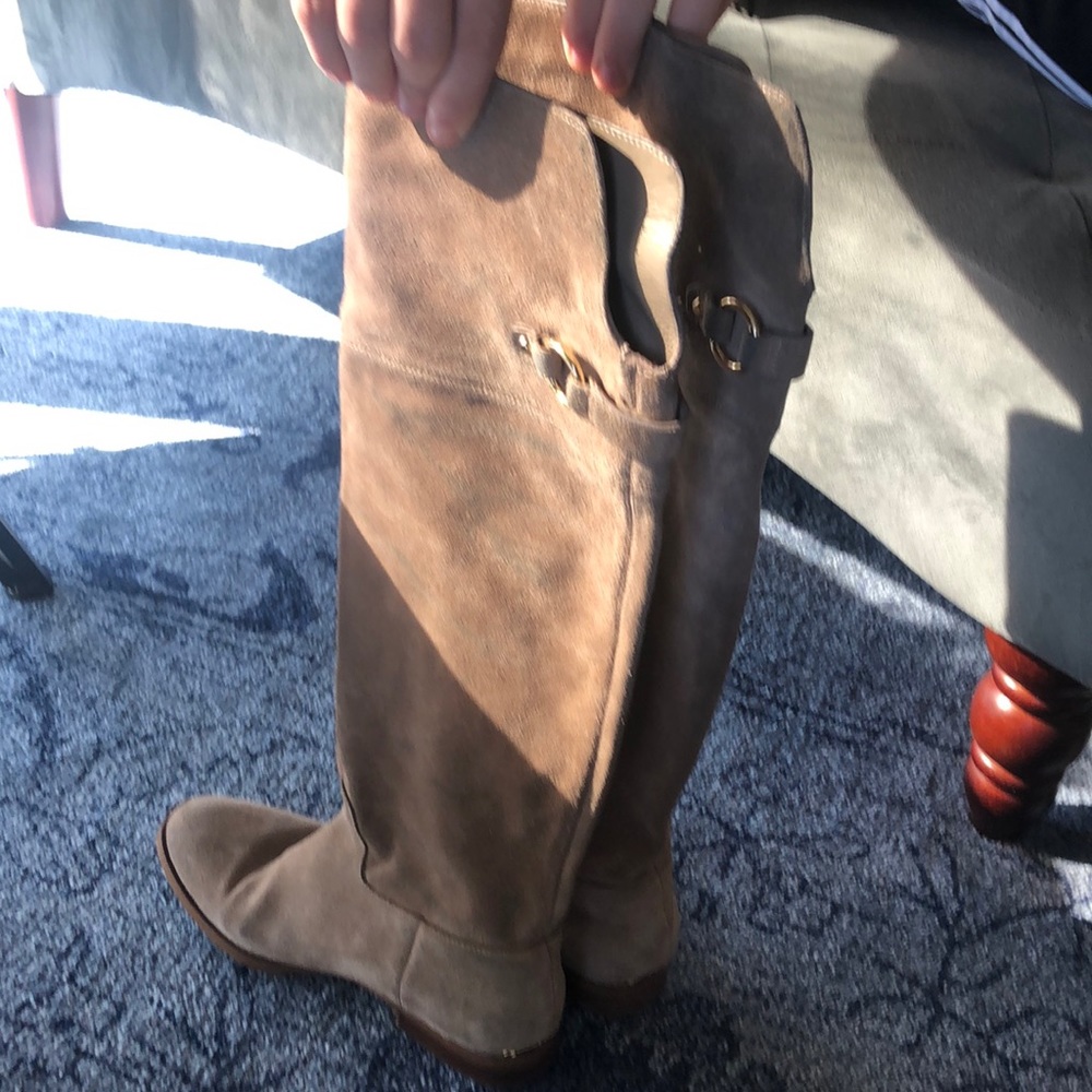 Michael Kors boots - Picture 2 of 7